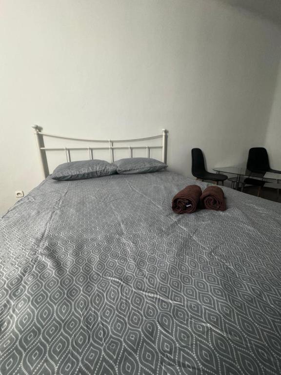 Hotelowe Pokoje Paris -Rynek Centrum- City One كيلتشي المظهر الخارجي الصورة